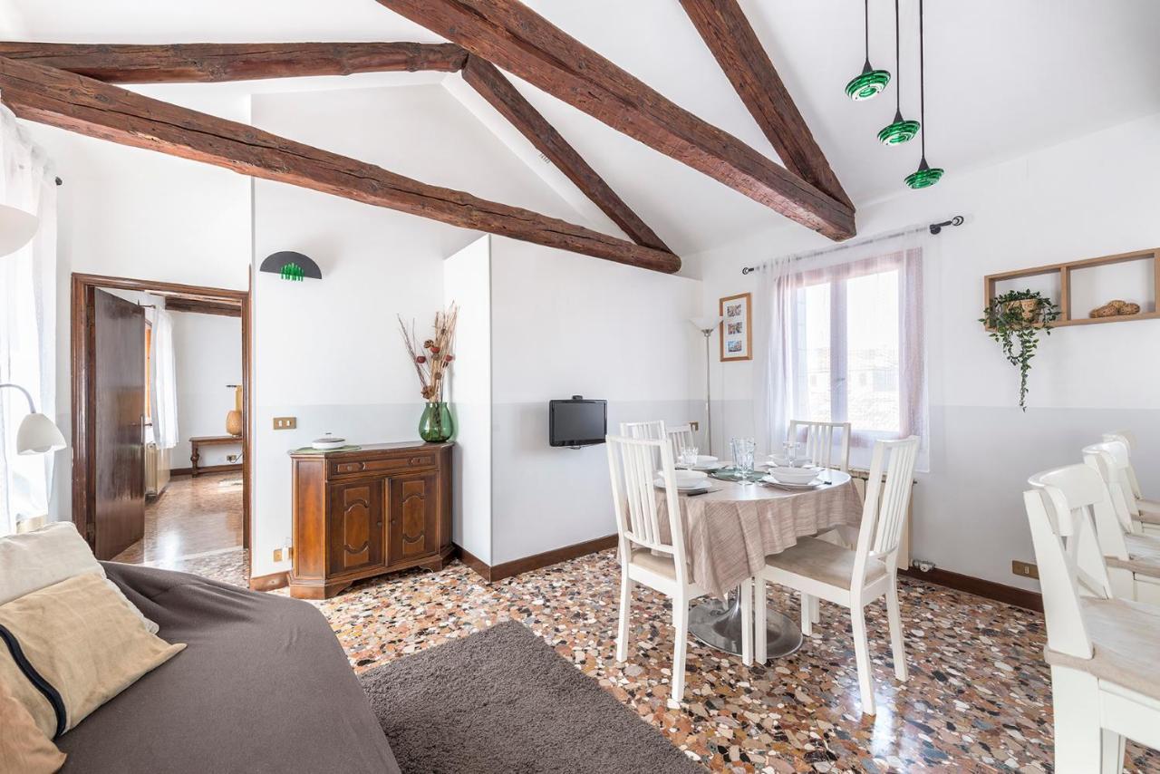 Colombina Like At Home 3 Bedrooms Fully Equipped Air Conditioned Венеция Екстериор снимка