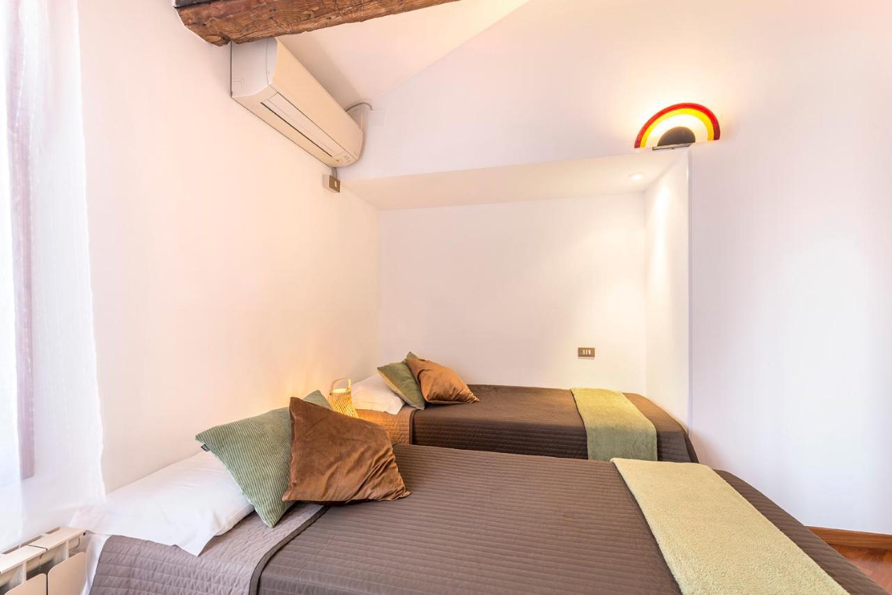 Colombina Like At Home 3 Bedrooms Fully Equipped Air Conditioned Венеция Екстериор снимка