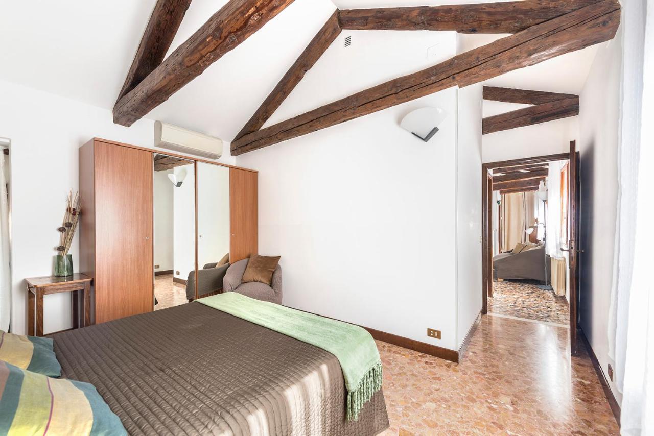 Colombina Like At Home 3 Bedrooms Fully Equipped Air Conditioned Венеция Екстериор снимка